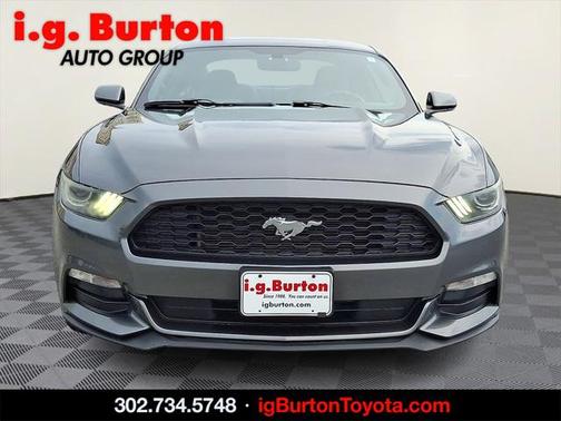 2016 Ford Mustang V6