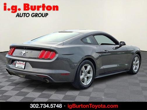 2016 Ford Mustang V6