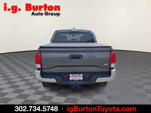 Magnetic Gray Metallic 2017 Toyota Tacoma TRD Off Road