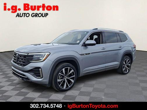 Silver Mist Metallic 2024 Volkswagen Atlas 2.0T SEL Premium R-Line 4MOTION