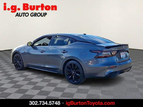 2022 Nissan Maxima SR Xtronic CVT