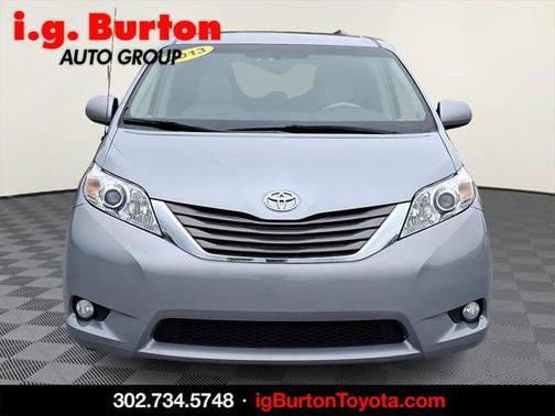 2013 Toyota Sienna XLE
