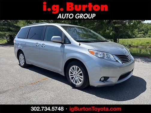 2013 Toyota Sienna XLE