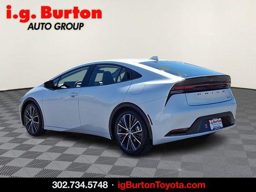 2023 Toyota Prius XLE