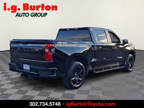 2022 Chevrolet Silverado 1500 Custom