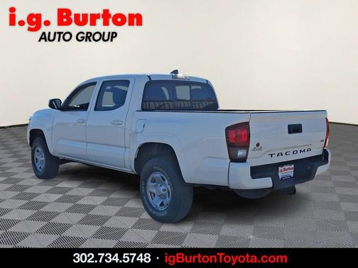 2022 Toyota Tacoma SR