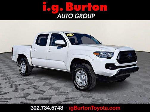 2022 Toyota Tacoma SR