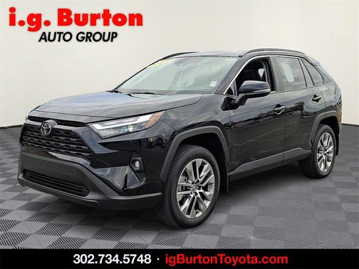 2023 Toyota RAV4 XLE Premium