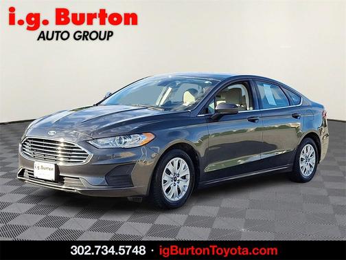 2019 Ford Fusion S