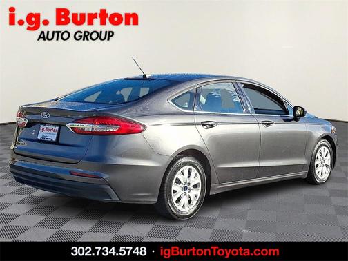 2019 Ford Fusion S