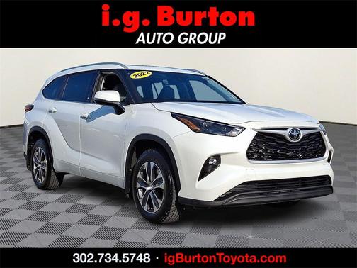 2022 Toyota Highlander XLE