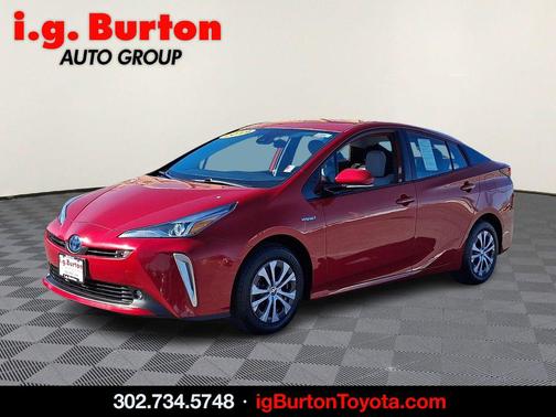 2019 Toyota Prius LE