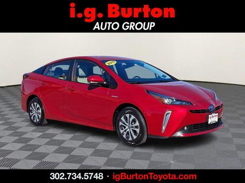 2019 Toyota Prius LE