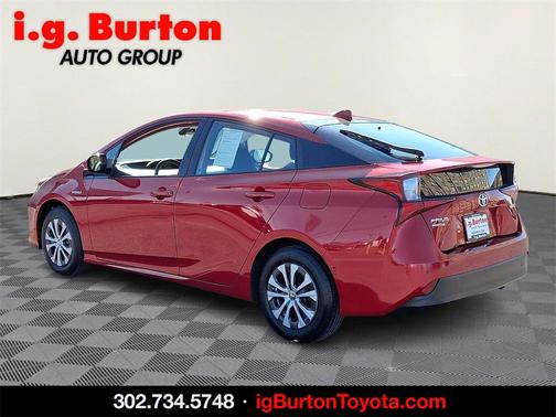 2019 Toyota Prius LE