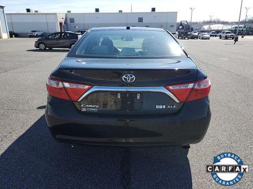2017 Toyota Camry Hybrid XLE