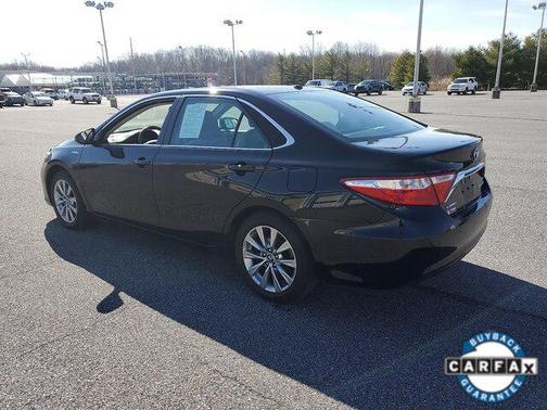 2017 Toyota Camry Hybrid XLE