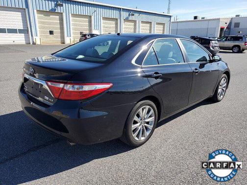 2017 Toyota Camry Hybrid XLE