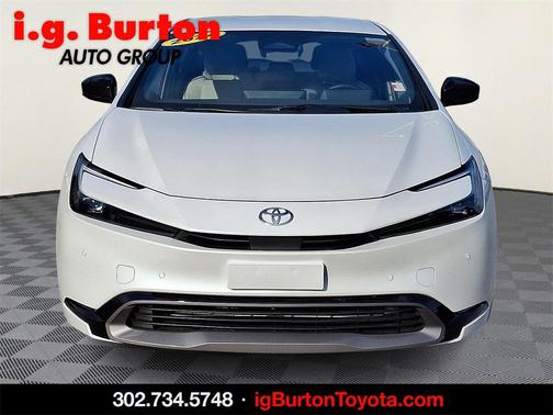 2024 Toyota Prius XLE
