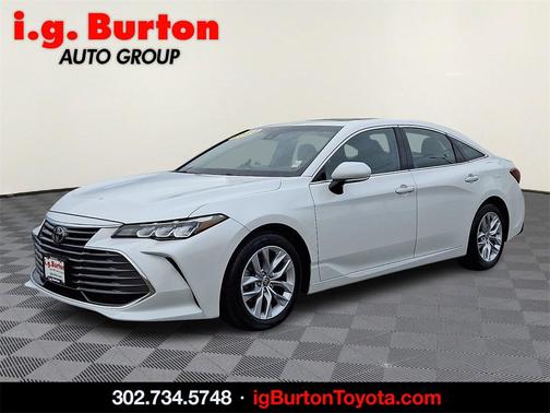 2022 Toyota Avalon XLE