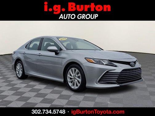 2022 Toyota Camry LE