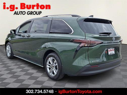 2025 Toyota Sienna XLE 7 Passenger