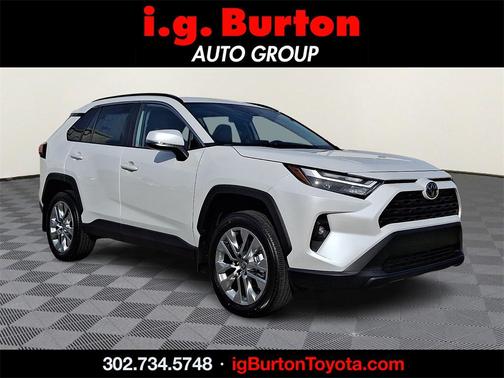 2025 Toyota RAV4 XLE Premium