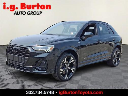 2023 Audi Q3 45 S line Premium Plus