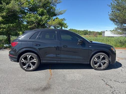 2023 Audi Q3 45 S line Premium Plus