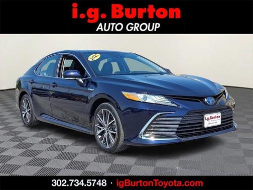 2021 Toyota Camry Hybrid XLE
