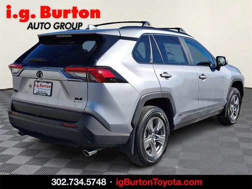 2025 Toyota RAV4 Hybrid XLE