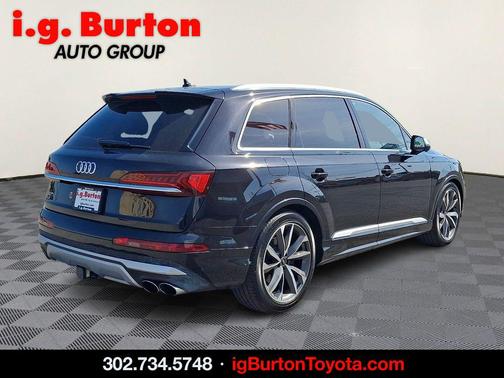 Orca Black Metallic 2021 Audi SQ7 4.0T Premium Plus