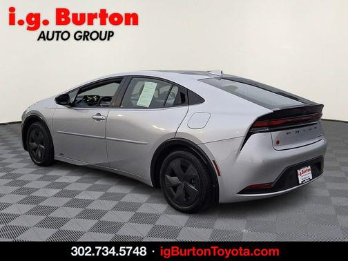 2024 Toyota Prius LE