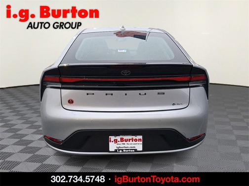 2024 Toyota Prius LE