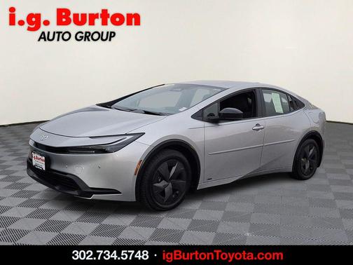 2024 Toyota Prius LE