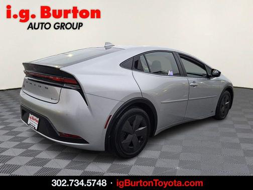 2024 Toyota Prius LE