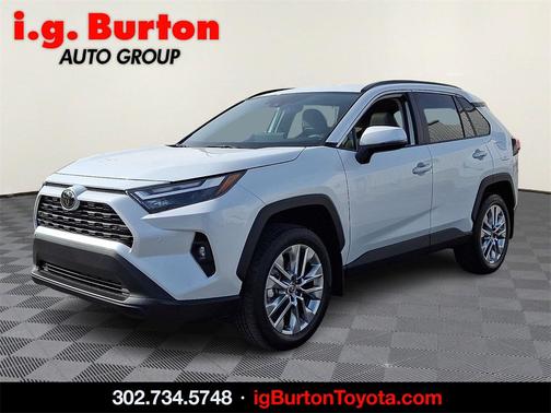 2025 Toyota RAV4 XLE Premium