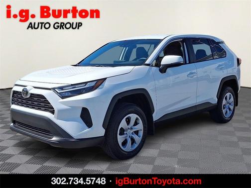 2025 Toyota RAV4 LE