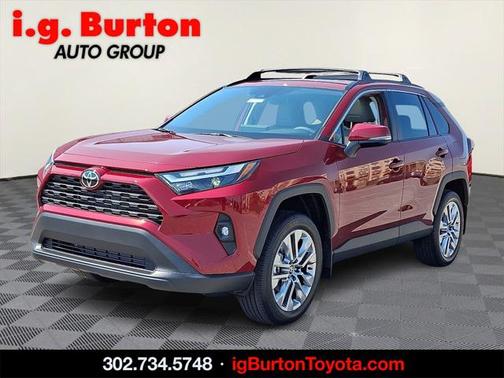 2025 Toyota RAV4 XLE Premium