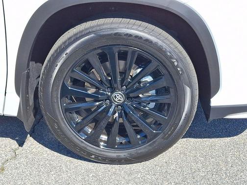 Wind Chill Prl 2026 Toyota Highlander XSE