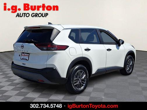 Glacier White 2023 Nissan Rogue S