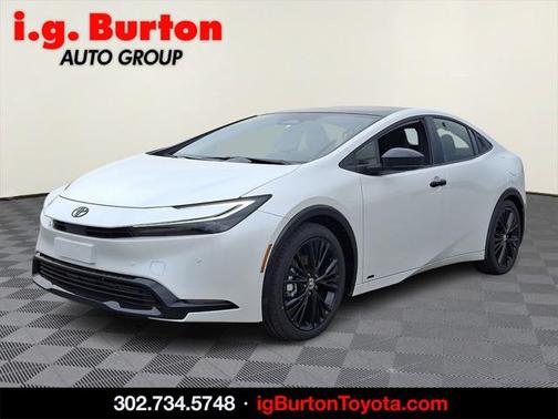 2025 Toyota Prius L