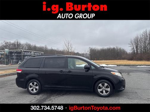 2014 Toyota Sienna LE