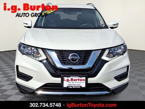 2020 Nissan Rogue SV