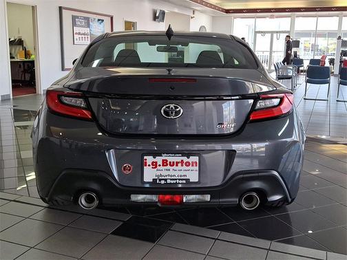 2025 Toyota GR86 Base