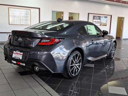 2025 Toyota GR86 Base