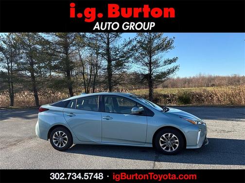 2022 Toyota Prius XLE