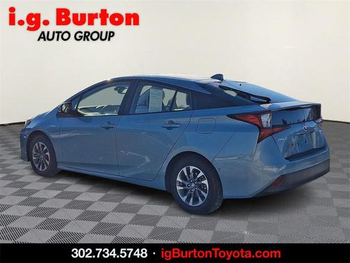 2022 Toyota Prius XLE