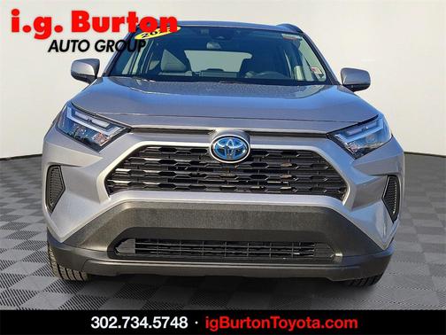 2022 Toyota RAV4 Hybrid XLE