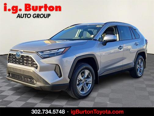 2022 Toyota RAV4 Hybrid XLE