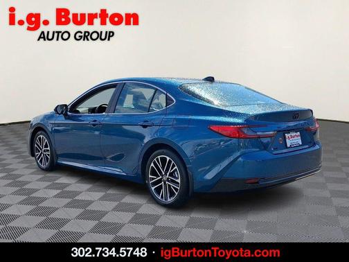 Ocean 2026 Toyota Camry XLE